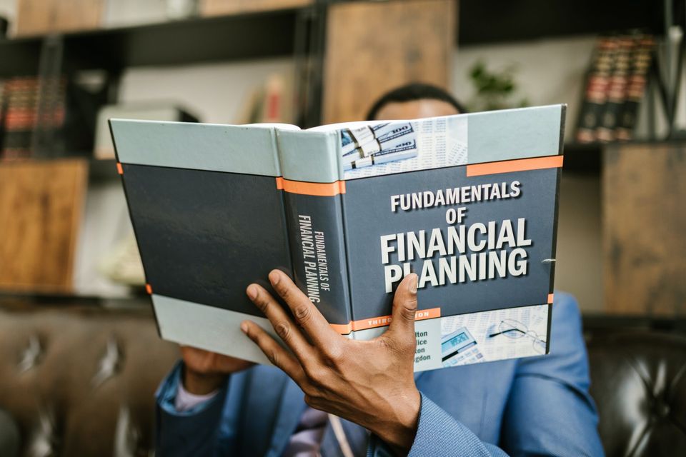 Financial Planning : An Extensive Guide to Manage Your Finances